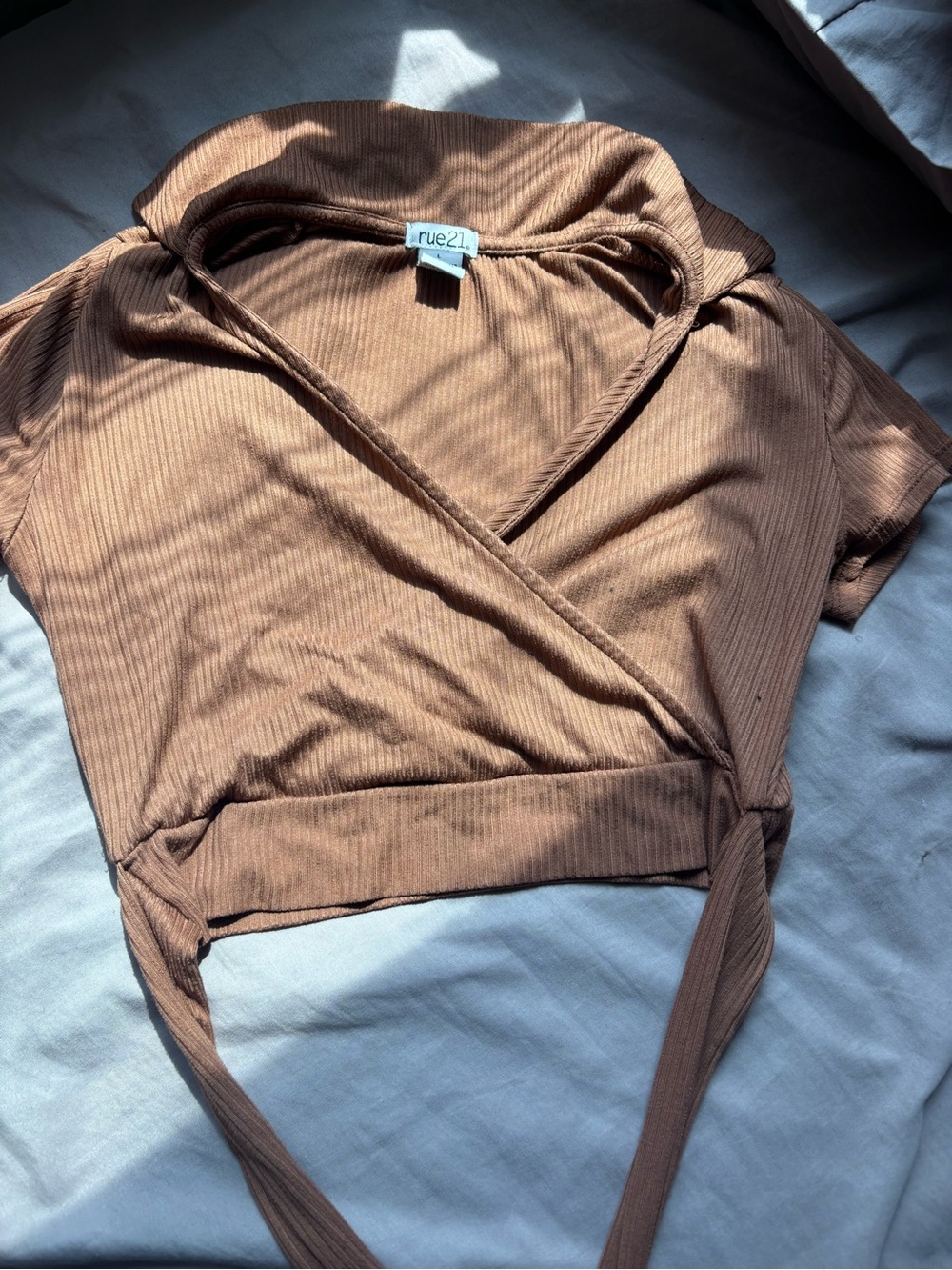 rue21 Rust-Colored Ribbed Wrap Crop Top - Picture 5 of 6